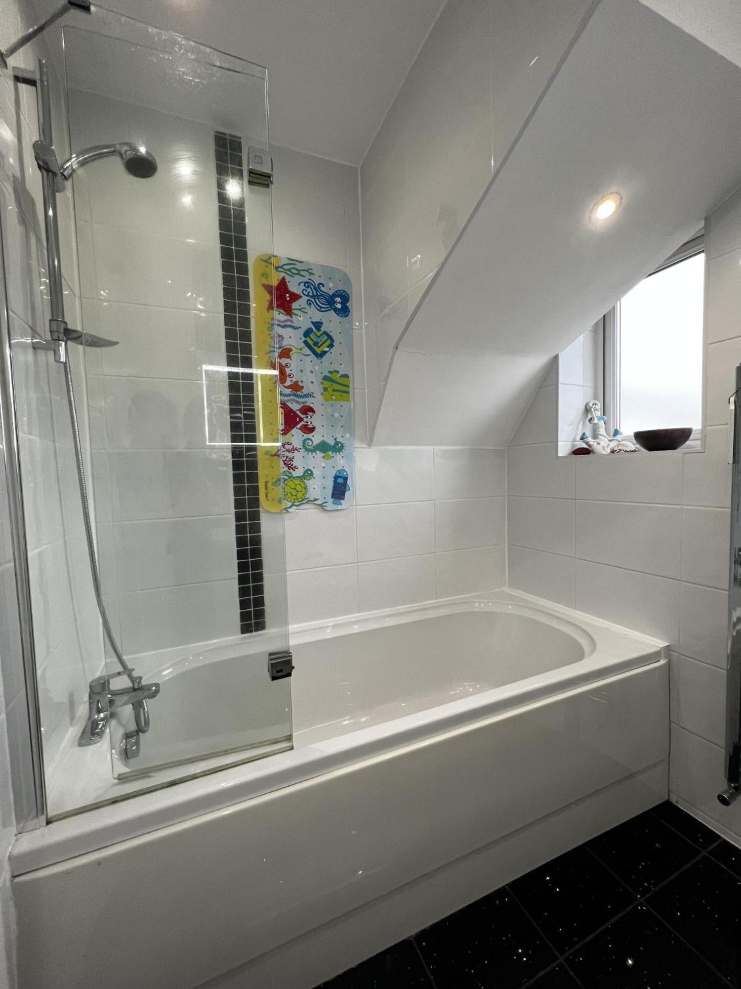 West Cross Mumbles Seaside Escape - 5 Bed House