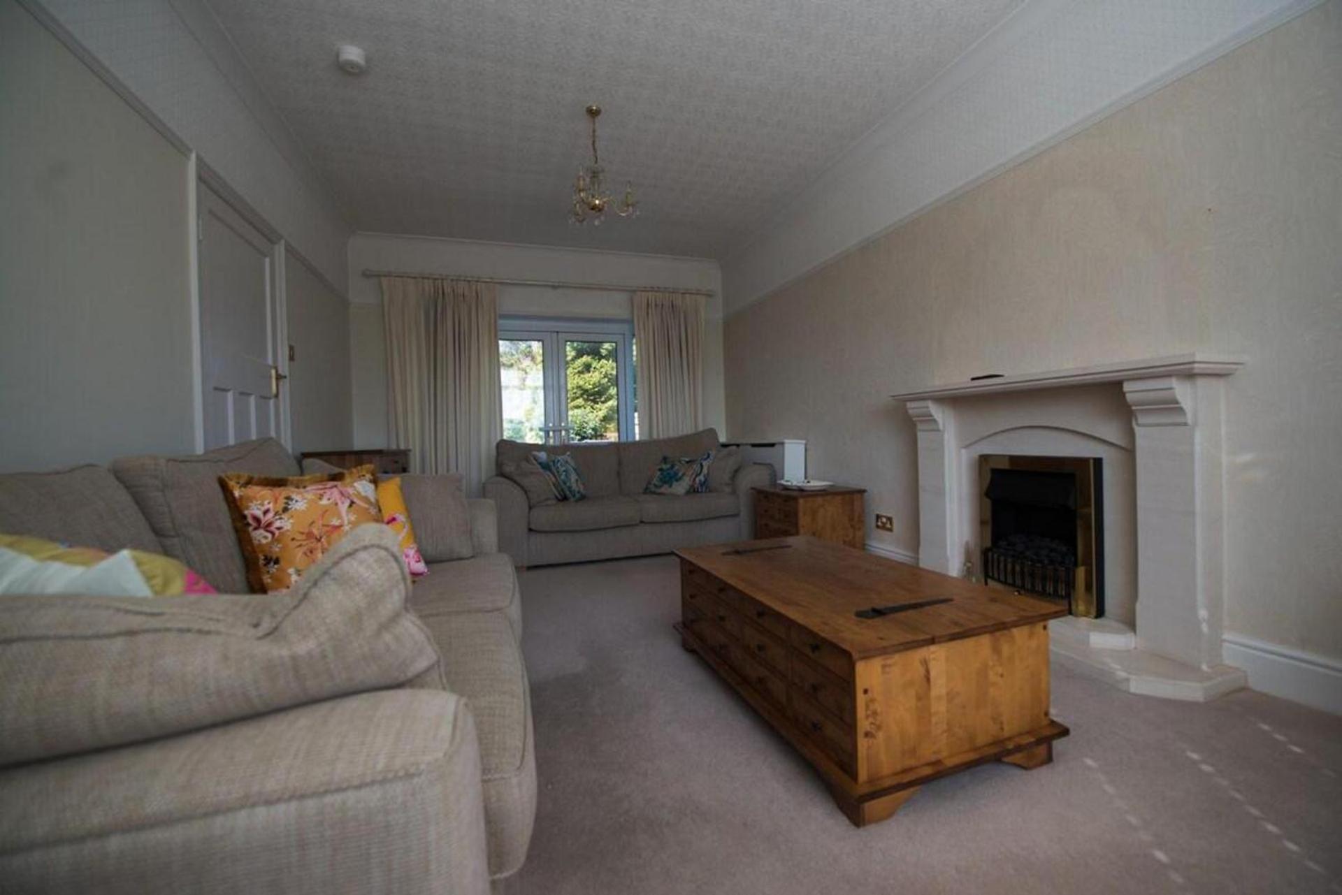 West Cross Mumbles Seaside Escape - 5 Bed House Holiday home