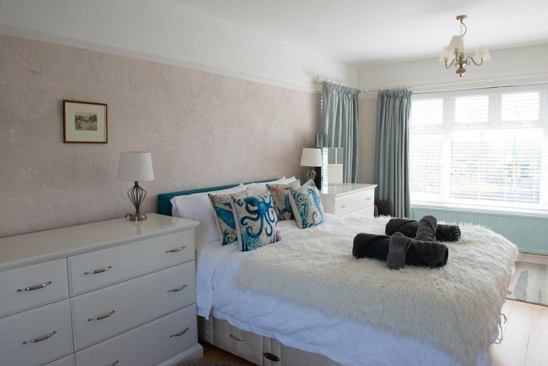 Holiday home West Cross Mumbles Seaside Escape - 5 Bed House