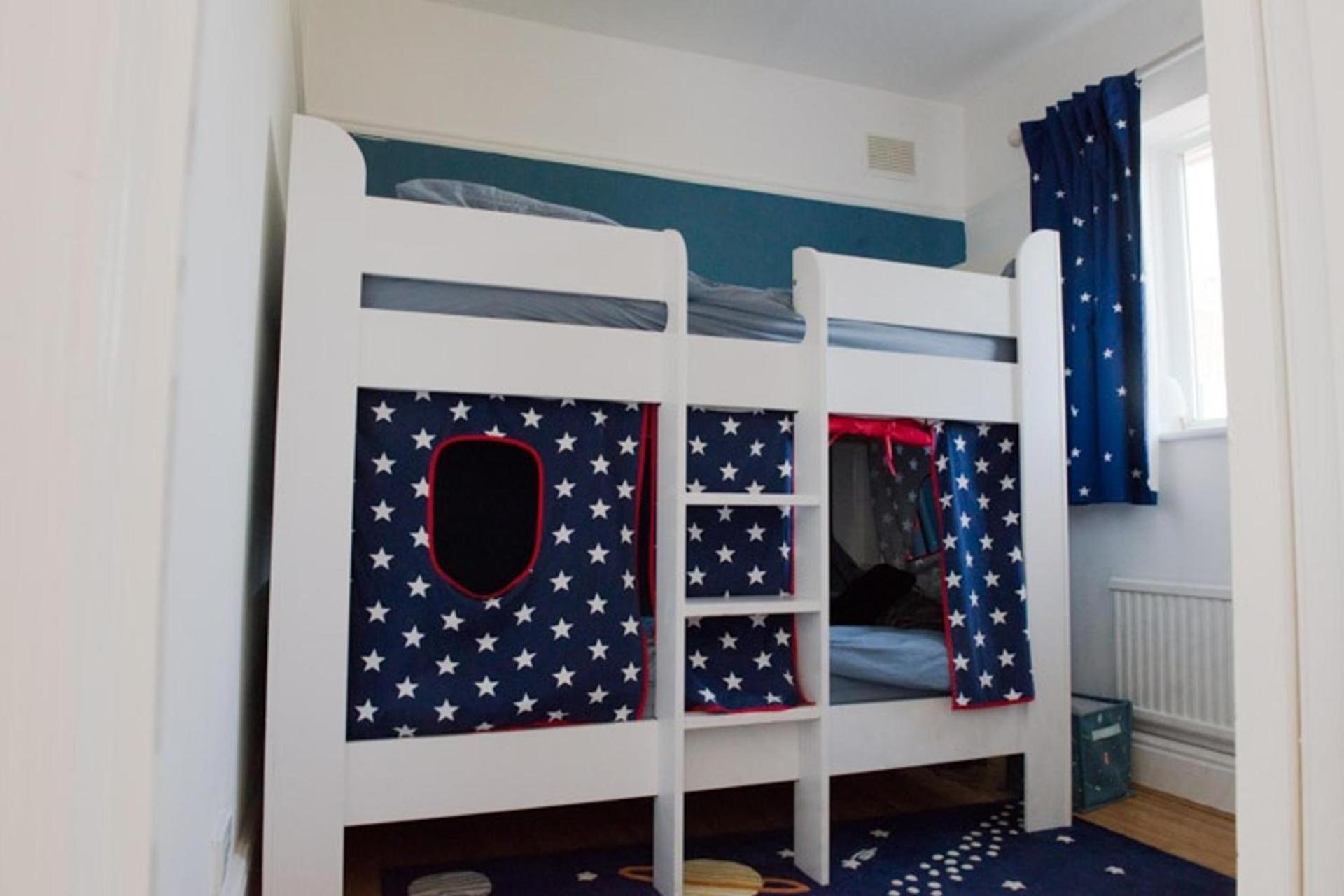 West Cross Mumbles Seaside Escape - 5 Bed House